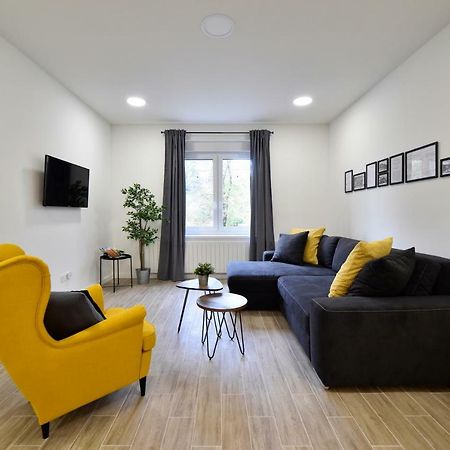 Fishnjak Apartments ซาเกร็บ ภายนอก รูปภาพ