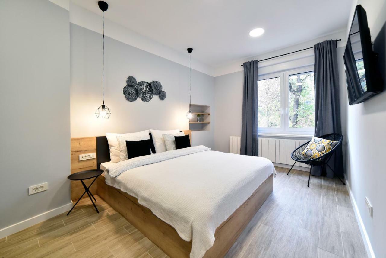Fishnjak Apartments ซาเกร็บ ภายนอก รูปภาพ