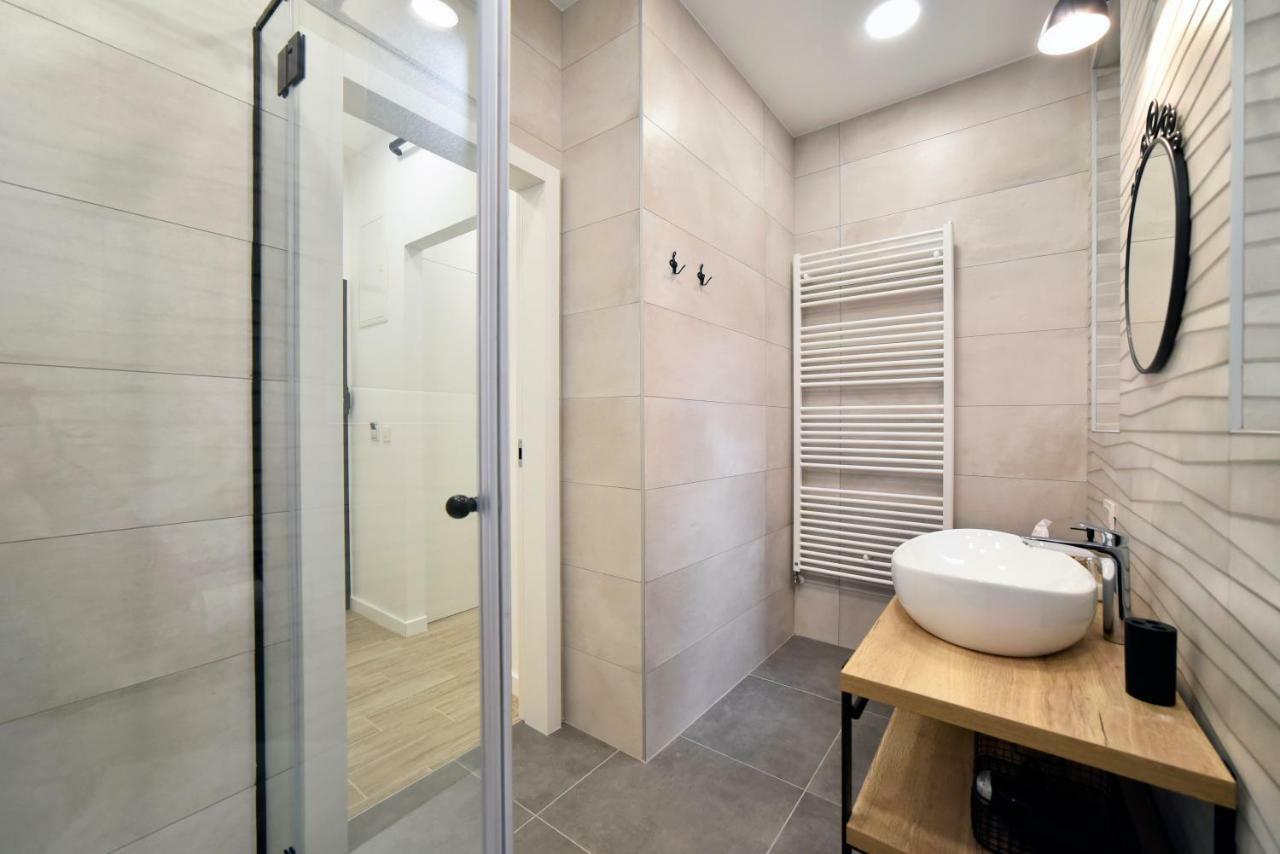 Fishnjak Apartments ซาเกร็บ ภายนอก รูปภาพ