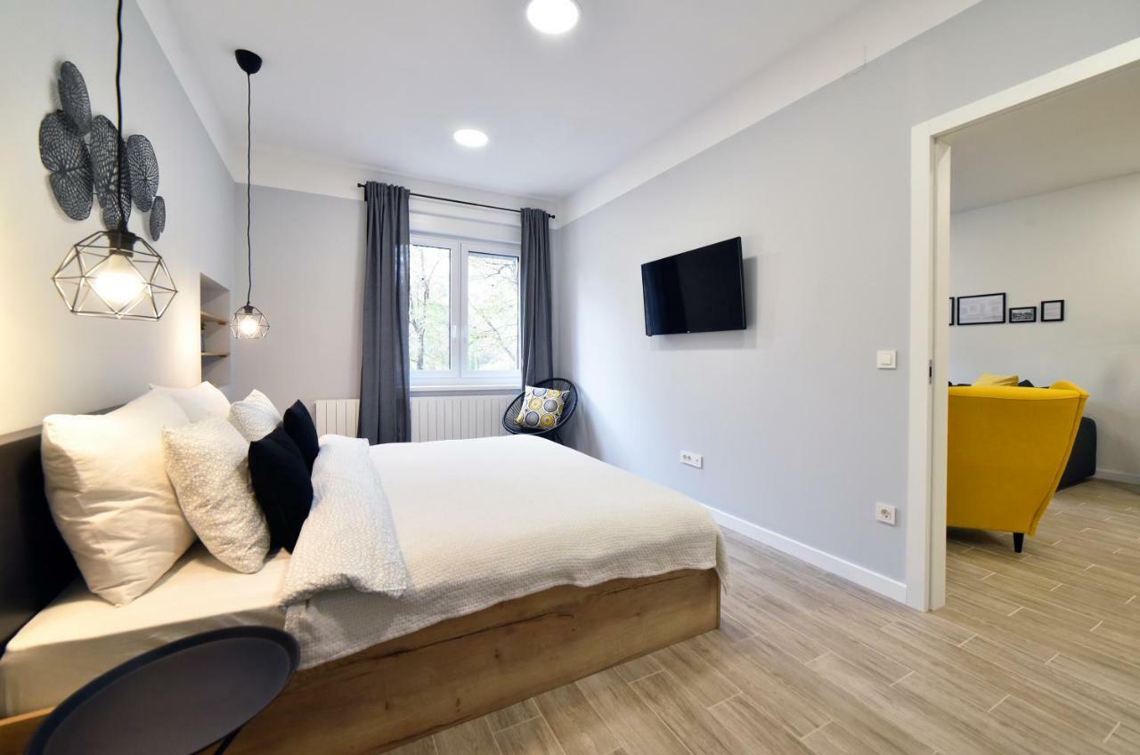 Fishnjak Apartments ซาเกร็บ ภายนอก รูปภาพ