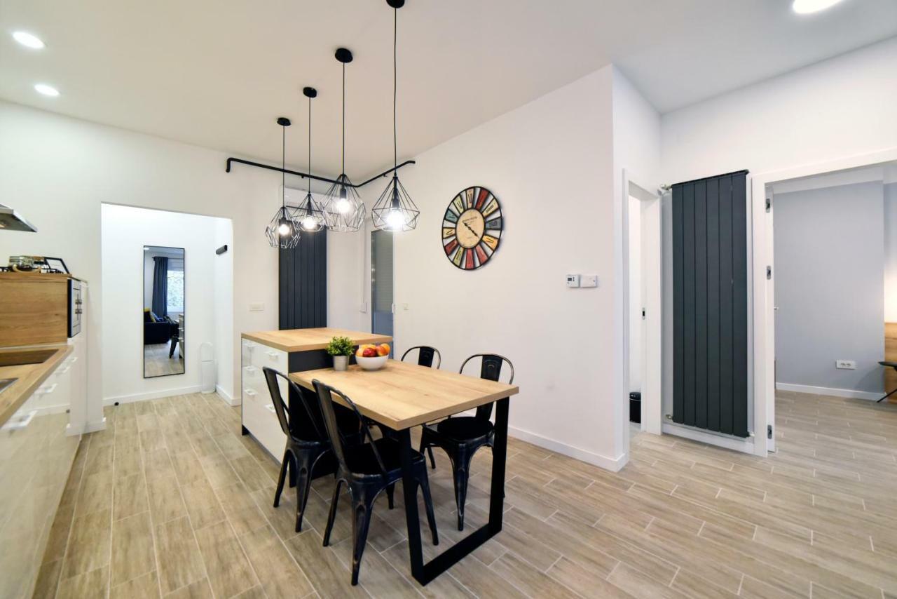 Fishnjak Apartments ซาเกร็บ ภายนอก รูปภาพ